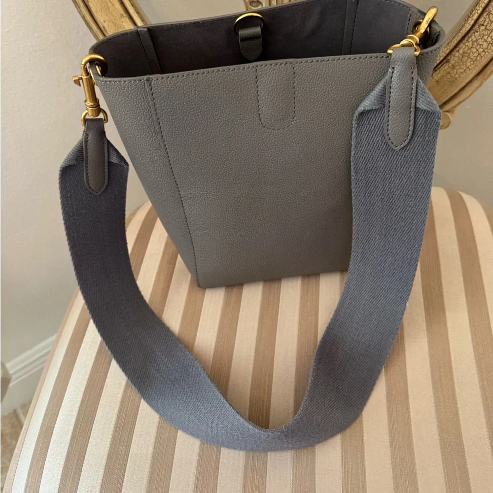 Genuine Leather Bucket Bag Dark Gray - Picture 10 of 13